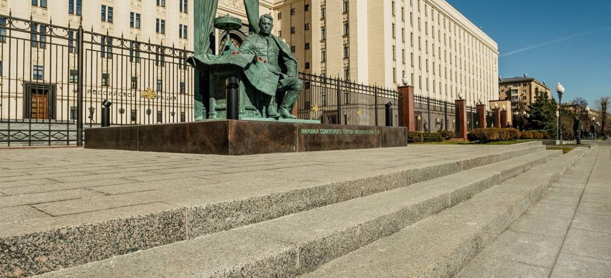 Изображение справа